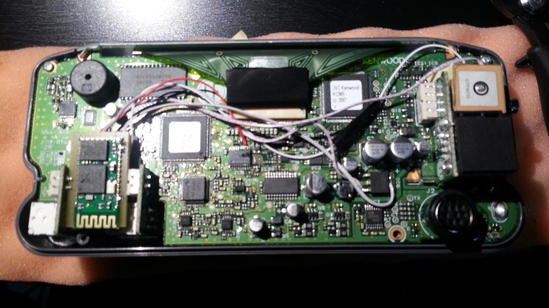 Mobile Transmitter Gets Internal GPS And Bluetooth | Hackaday
